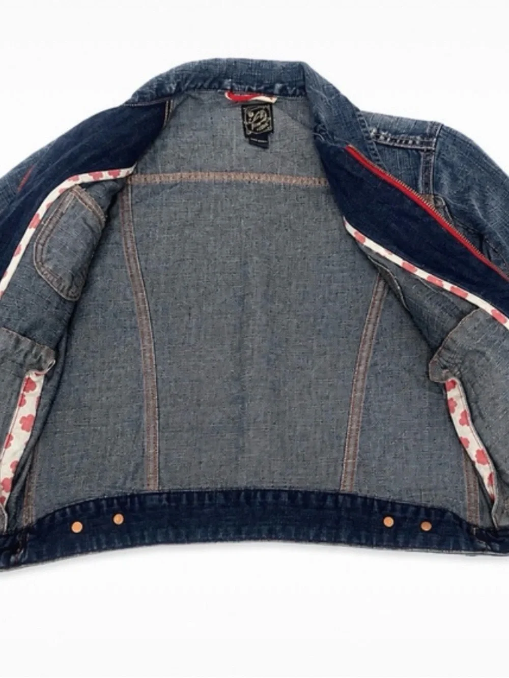 Lucky Brand add unique